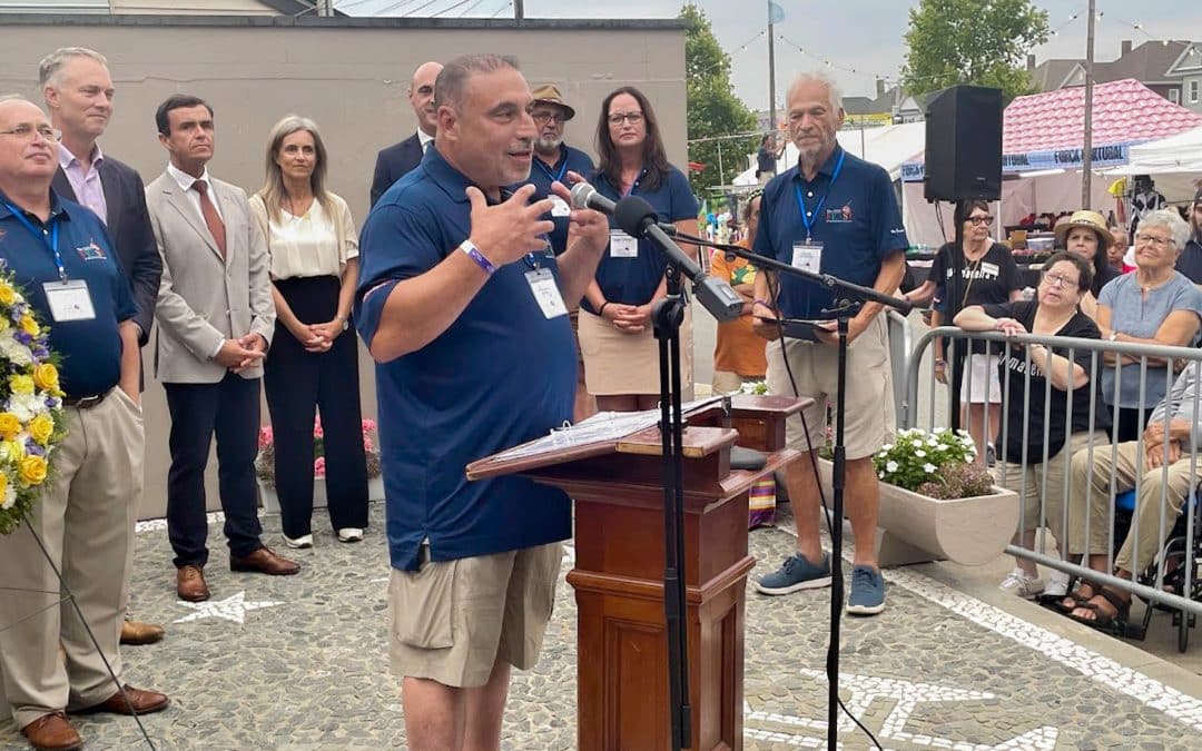 Cerimónia de abertura da 109ª festa madeirense do Santíssimo Sacramento em New Bedford