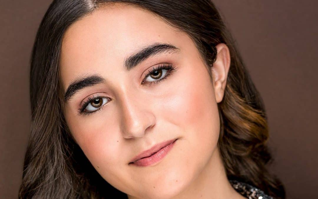 Júlia Machado – uma voz luso-americana que conquistou Portugal e quer inspirar o mundo   