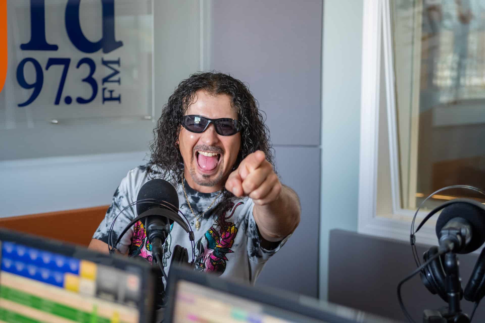 Jason Paulino, o lusodescendente vocalista da banda The Great Escape, com vários discos gravados numa carreira paralela a solo