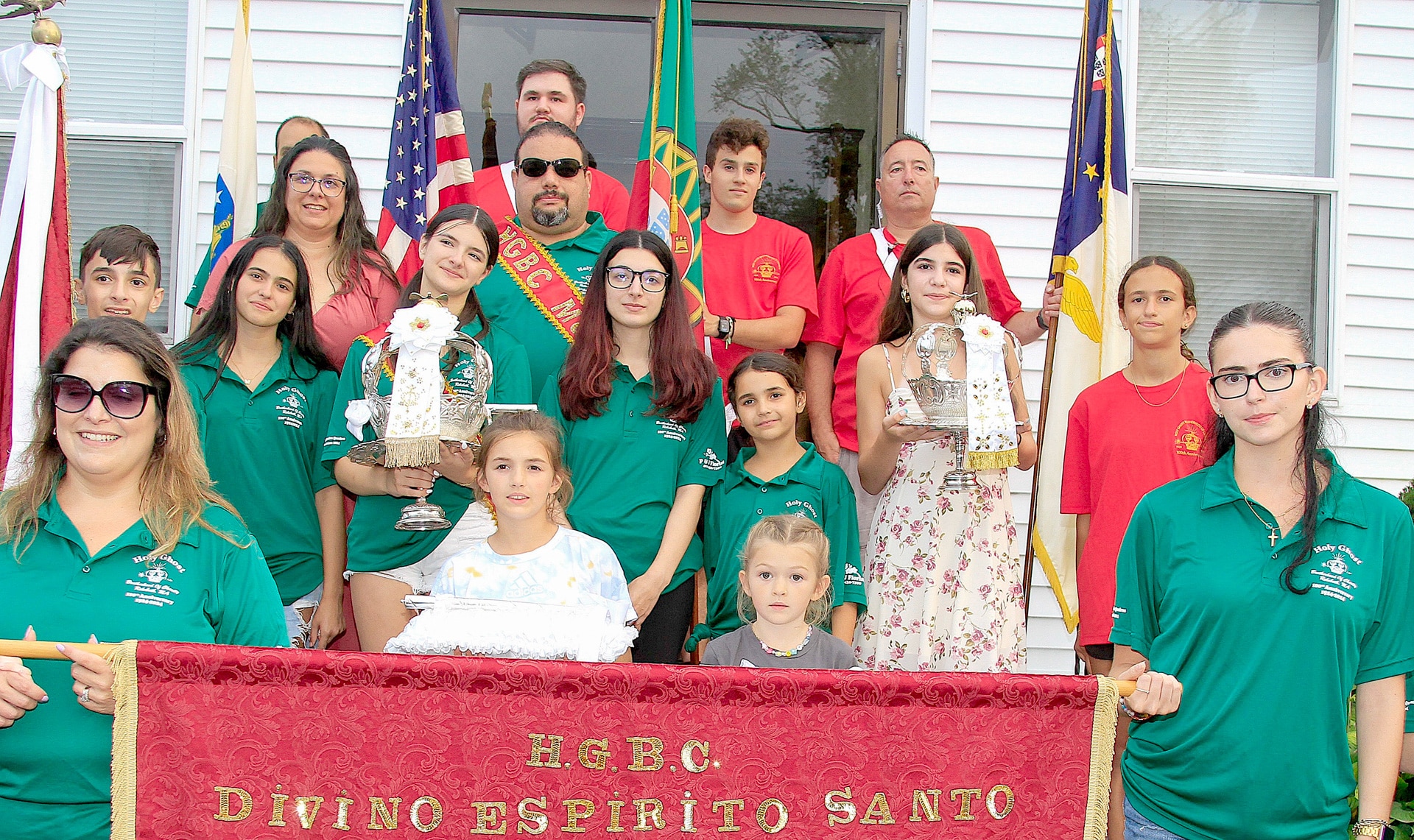 As  festas do Espírito Santo regressam ao tipicismo do Campo do Tio Mateus nos seus 101 anos de existência