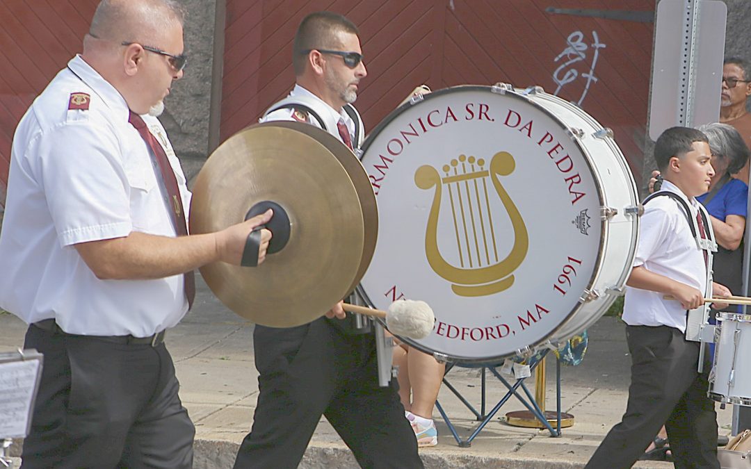 Banda Filarmónica do Senhor da Pedra de New Bedford: 34 anos a abrilhantar festas e romarias