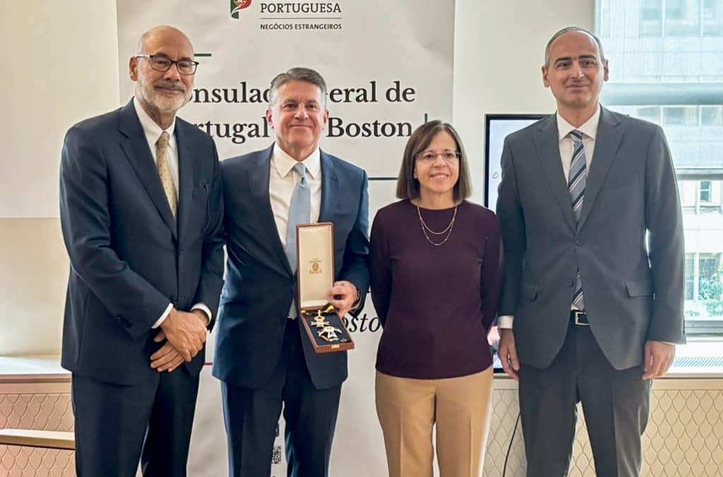 Agraciamento póstumo de Nelson Traquina