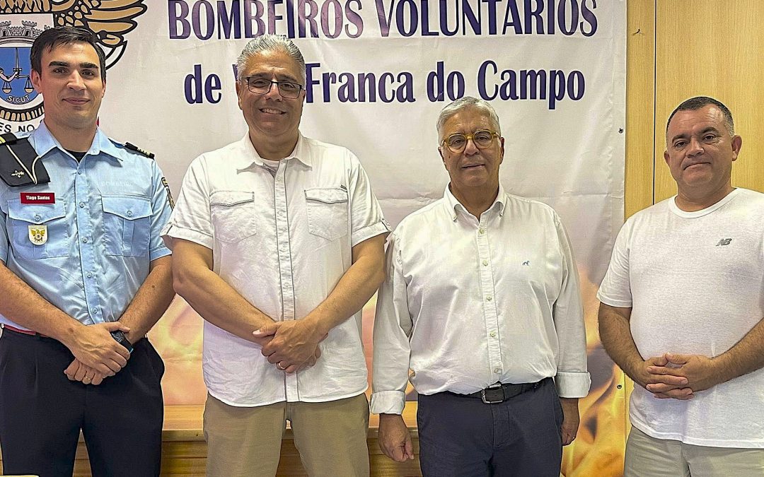 Corpo de Bombeiros de East Providence, Rhode Island e Corpo de Bombeiros de Vila Franca do Campo, e São Miguel