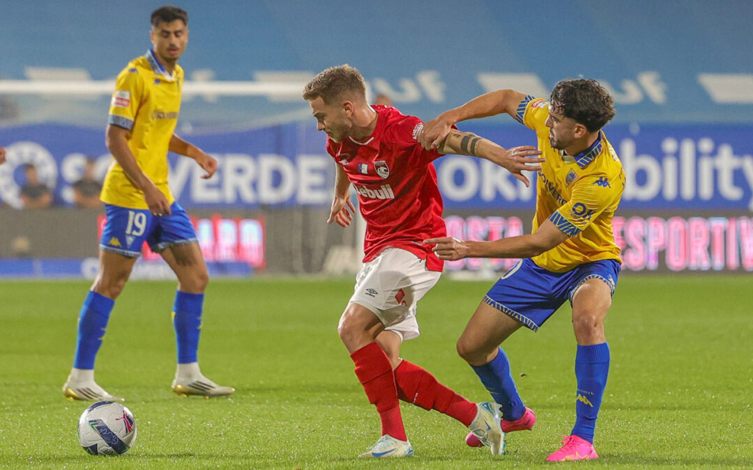 Treinador Vasco Matos garante que Santa Clara a crescer e pede coragem com o Braga