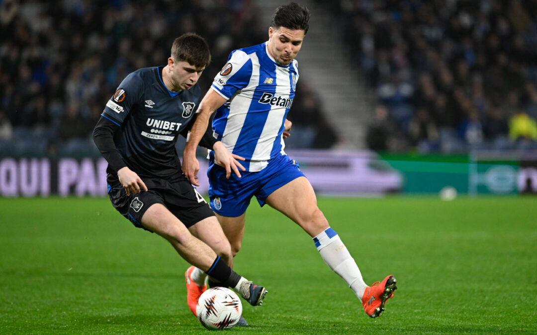 FC Porto garante ‘oitavos’ da Liga Europa após susto inicial