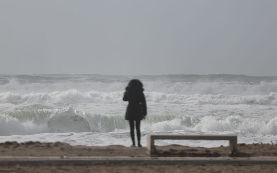 Mau tempo na Costa da Caparica