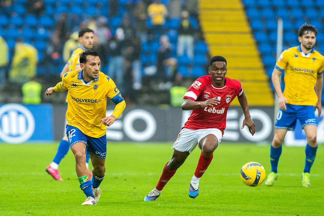 I Liga: Estoril Praia ganha nos Açores e soma quinto triunfo em seis jogos