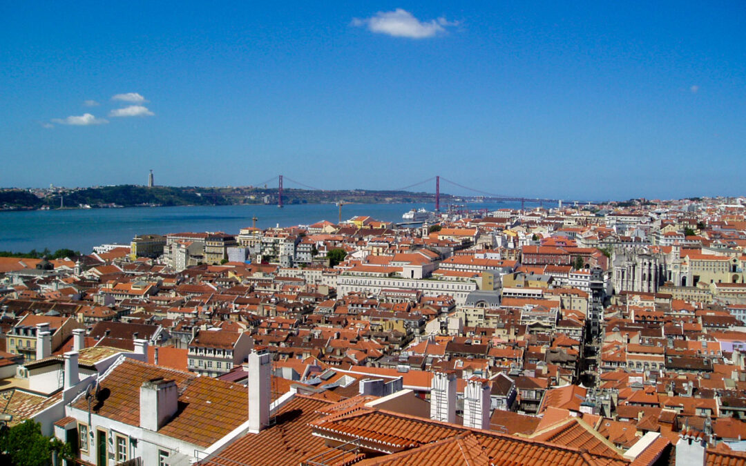 Títulos dos jornais do dia 4 de janeiro de 2026