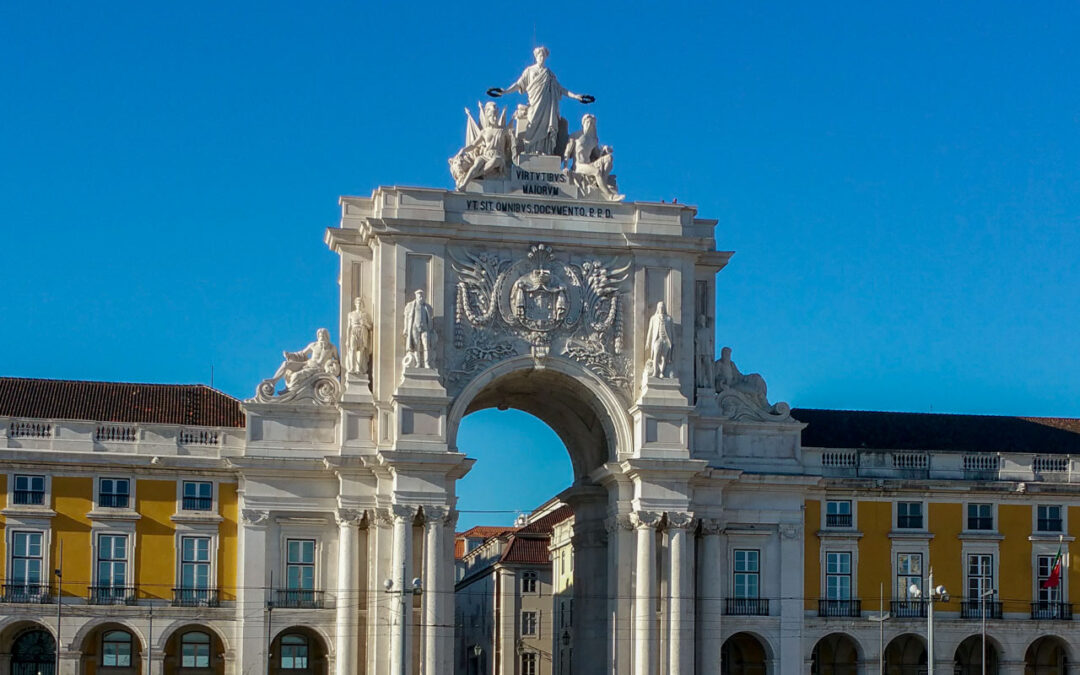 Títulos dos jornais de hoje, 14 mar 2026