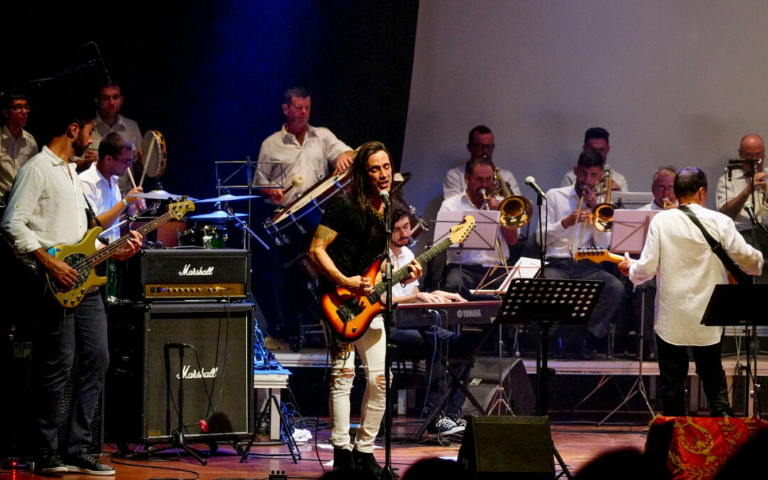 Guitarrista português Nuno Bettencourt vence Grammy por atuação em “Changes”