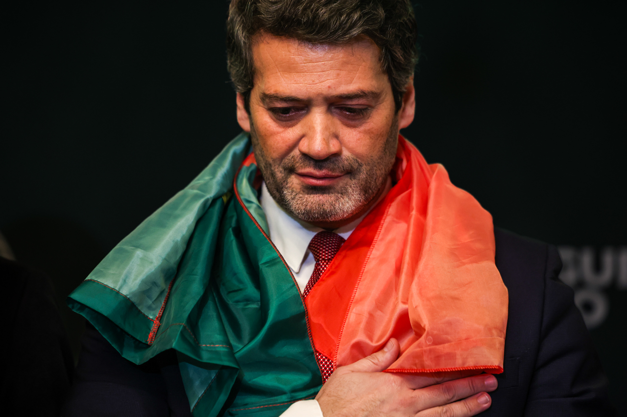 Títulos dos jornais de hoje, 09 fev 2026