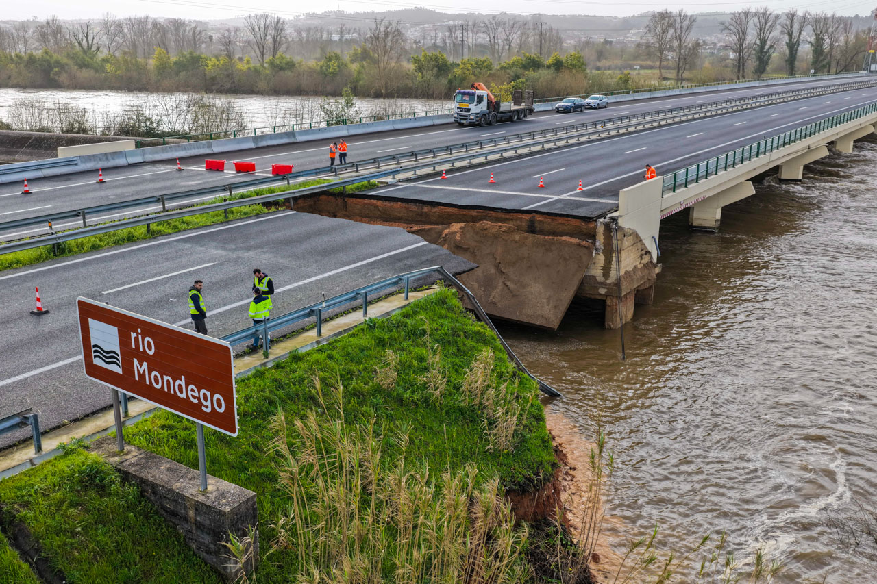 Títulos dos jornais de hoje, 12 fev 2026