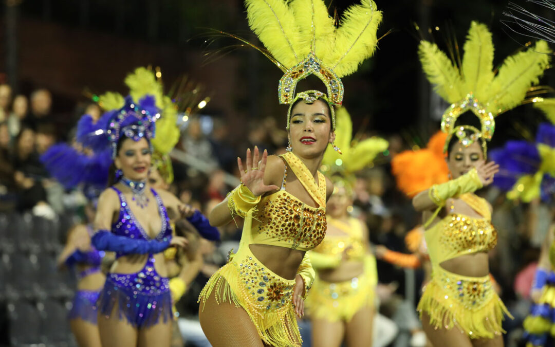 Milhares na marginal do Funchal para verem passar o cortejo de Carnaval