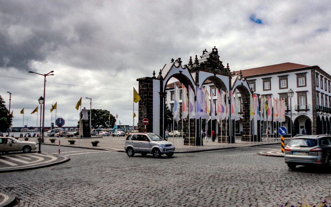 Roteiro de Antero de Quental assinalado em Ponta Delgada
