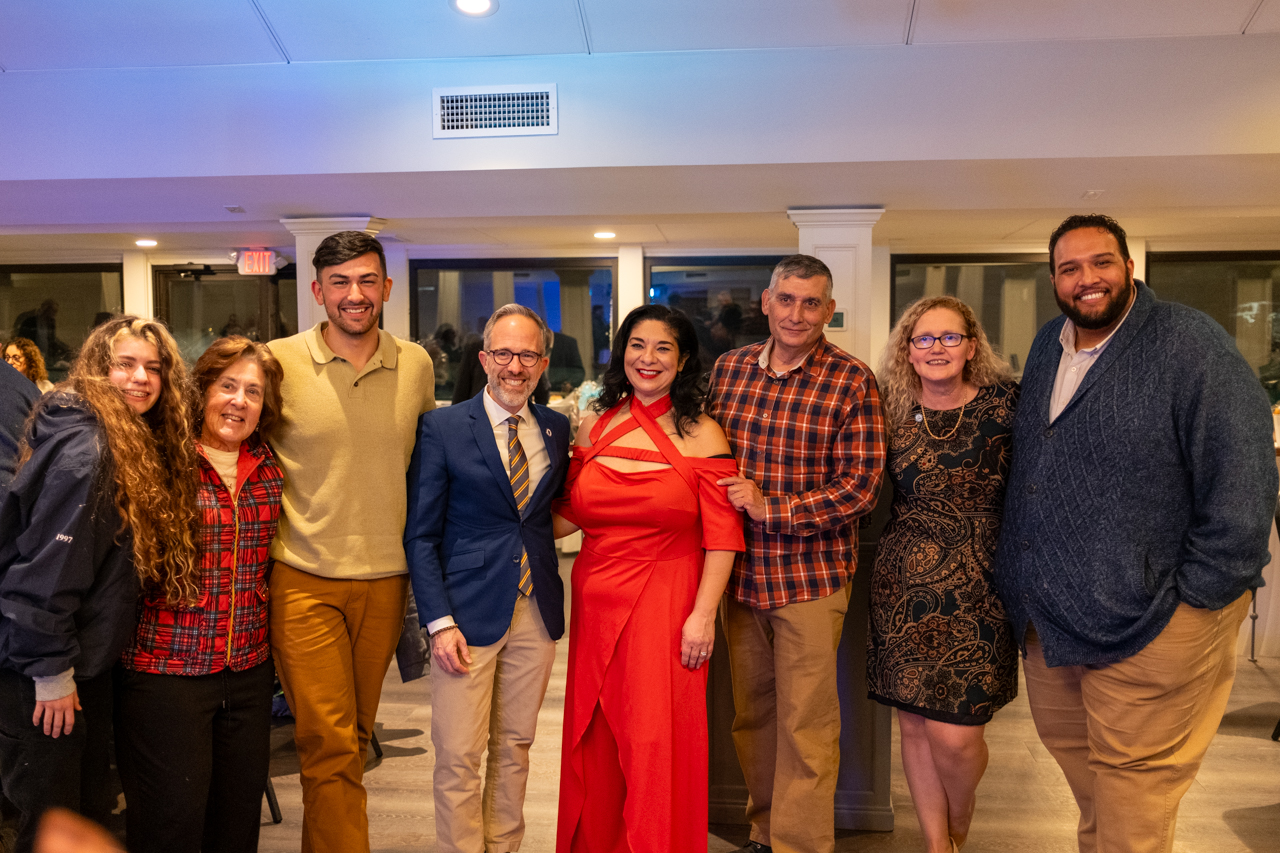 Azorean Maritime Heritage Society atribuiu seis bolsas de estudo e reconheceu Lucília Amaral