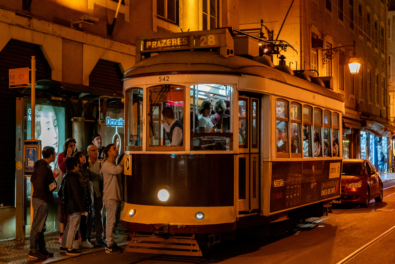 Títulos dos jornais de hoje, 17 mar 2026