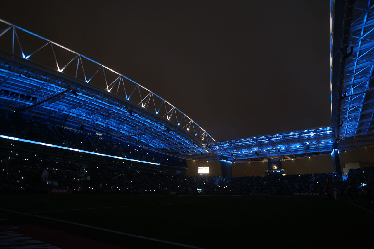 LE: FC Porto procura confirmar vantagem e seguir para os quartos de final