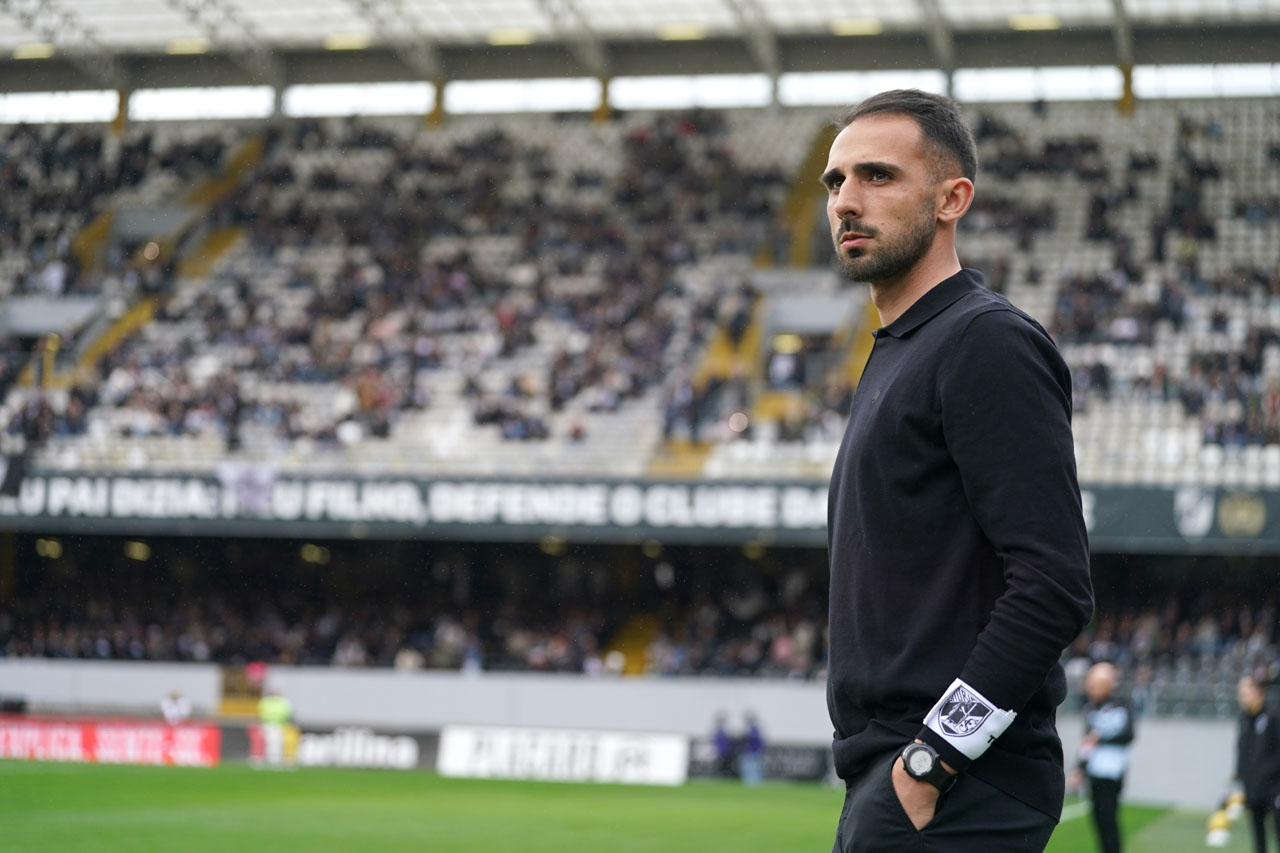 I Liga: Gil Lameiras quer Vitória de Guimarães com “estabilidade defensiva” na Luz