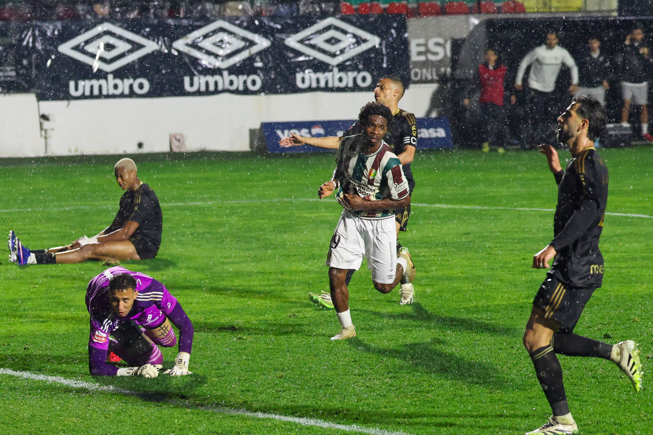 I Liga: Estrela da Amadora goleia Casa Pia na abertura da 27.ª jornada