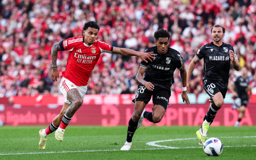 ‘Mestre’ Ríos desenha triunfo do Benfica na receção ao Vitória de Guimarães