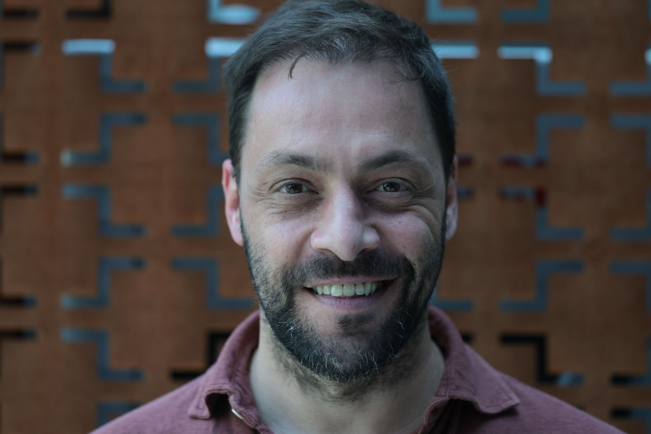 António Zambujo faz “Oração ao Tempo” em novo álbum que apresenta em abril nos coliseus