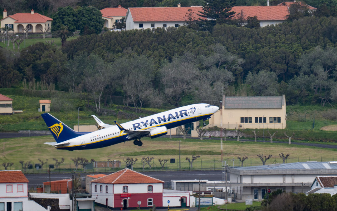 SATA e TAP sem compensação “equivalente” à saída da Ryanair nos Açores – Especialista