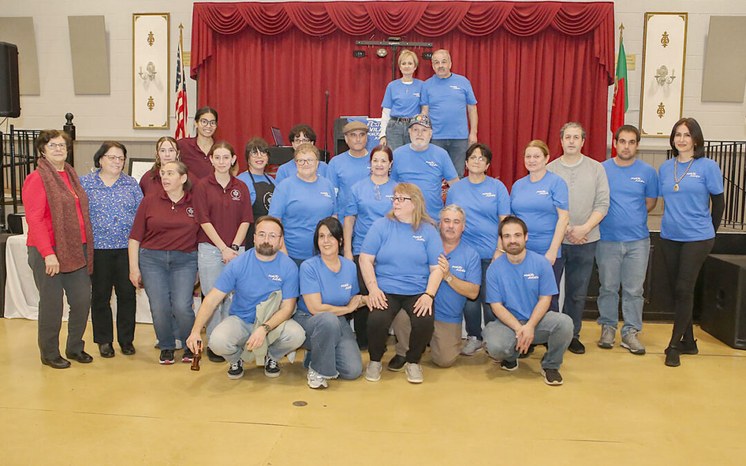 Apoio às festas do Espírito Santo em Vila do Porto Judeu
