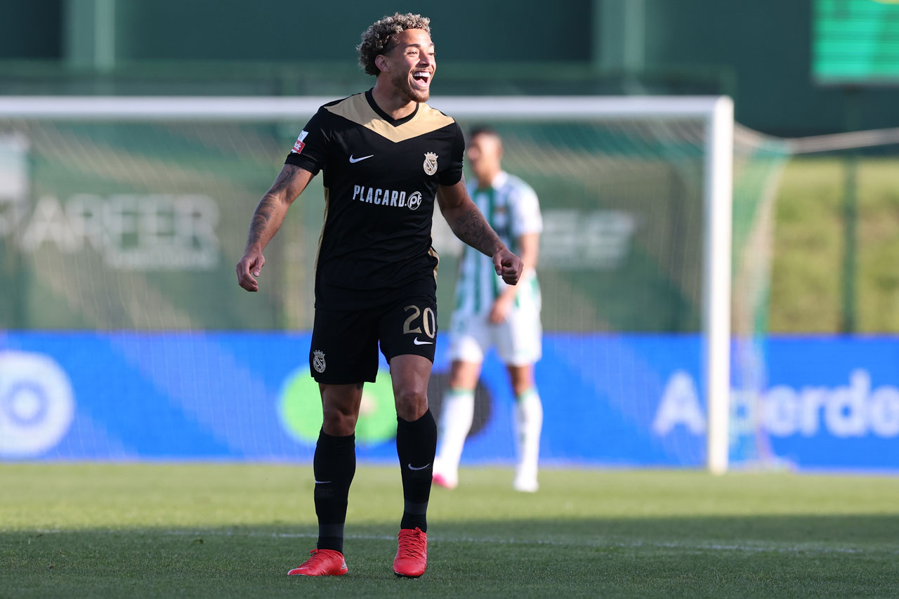 COMENTÁRIO: Alverca entra forte e contém reação do Rio Ave na retoma dos êxitos