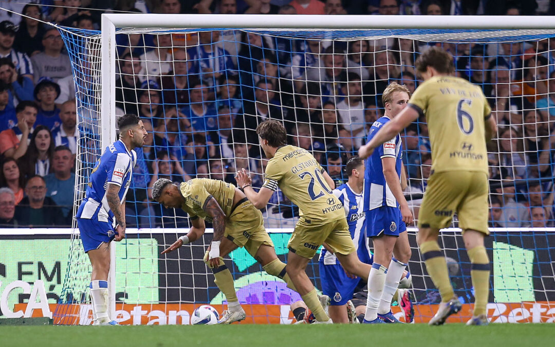 COMENTÁRIO: FC Porto sofre empate nos descontos frente ao Famalicão