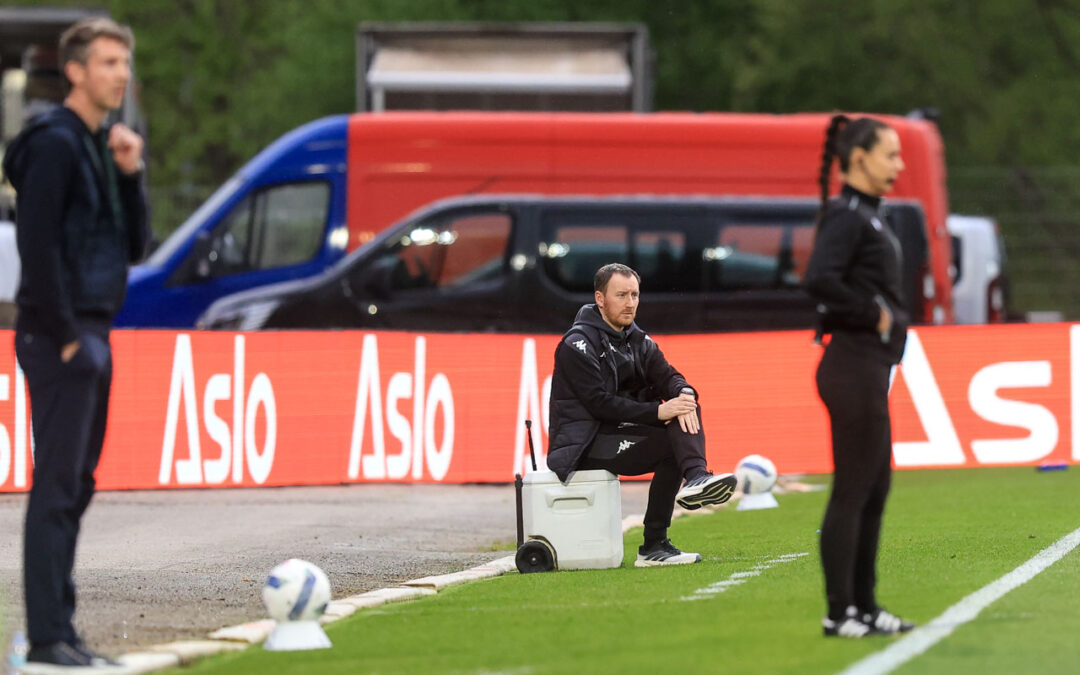 I Liga: Cathro promete Estoril motivado para parar o FC Porto