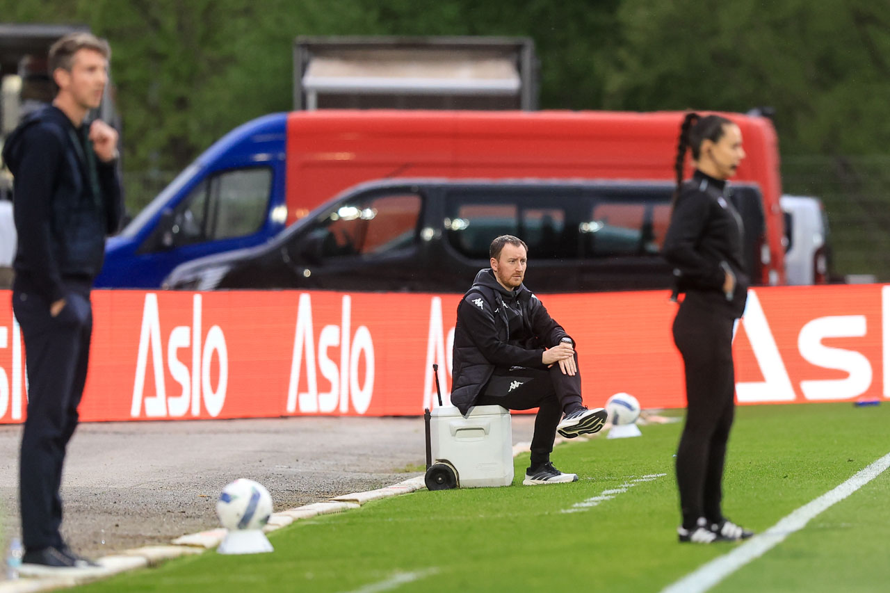 I Liga: Cathro promete Estoril motivado para parar o FC Porto