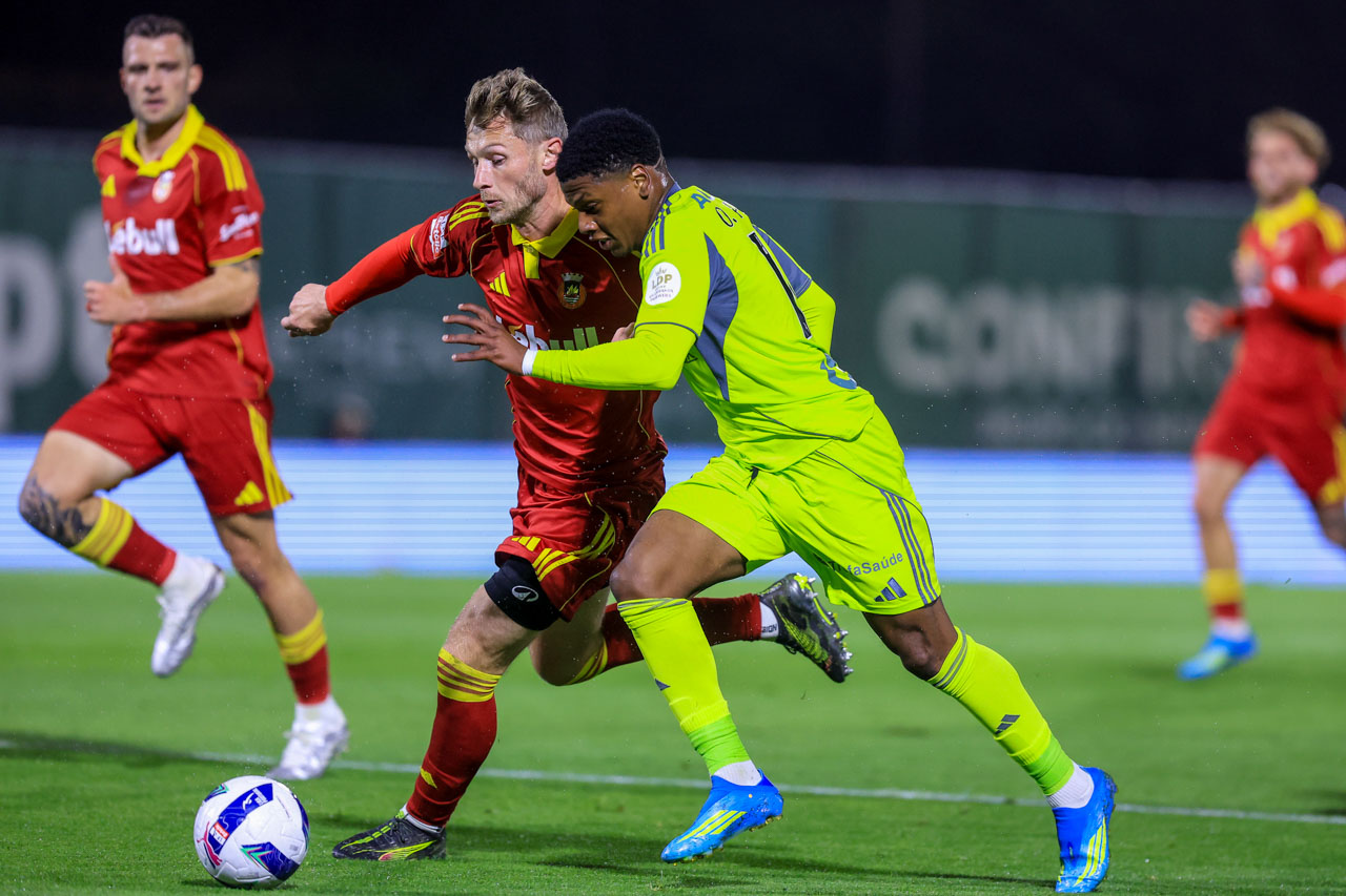 COMENTÁRIO: Rio Ave perdulário minimiza danos com empate frente ao aflito AVS