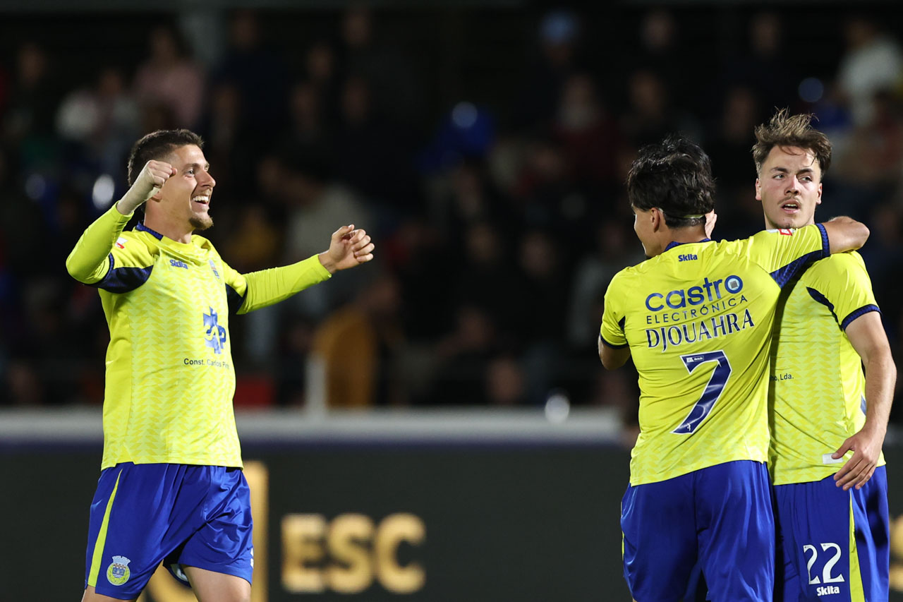 I Liga: Alverca vence Arouca e sobe ao nono lugar