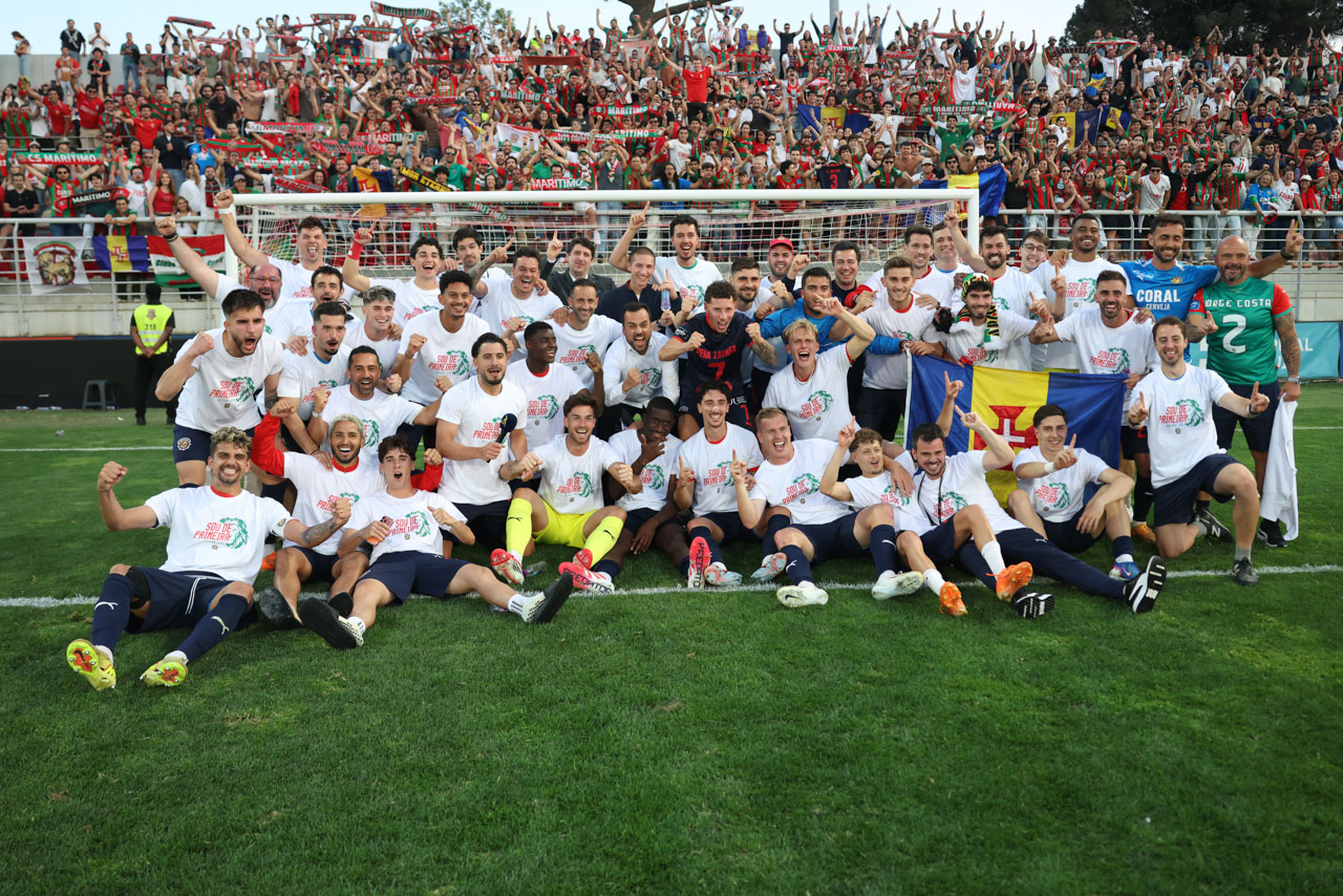 Club Sport Marítimo na primeira Liga de Futebol (foto)