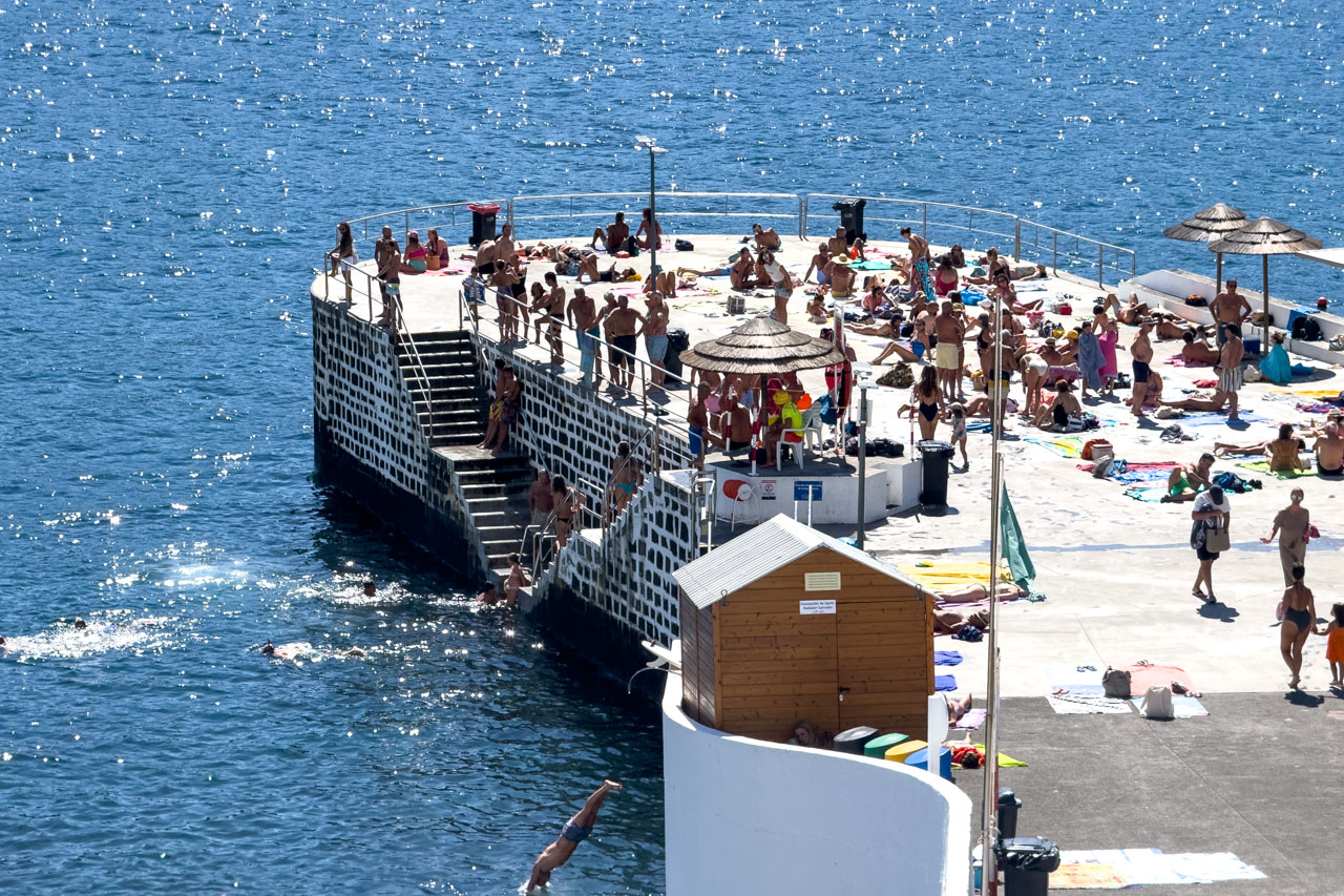 Açores têm 88 zonas balneares este ano com reabertura do ilhéu de Vila Franca do Campo