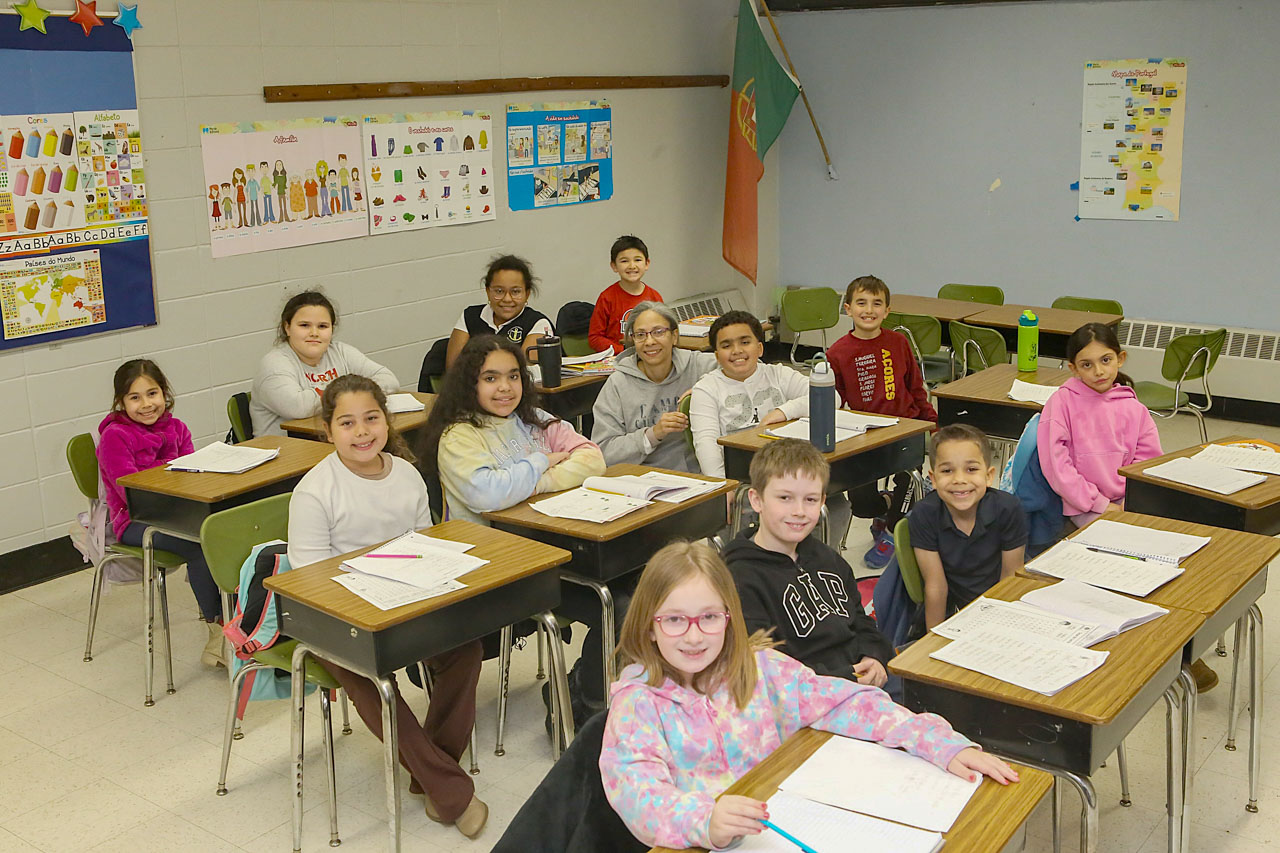 Escola do Clube Juventude Lusitana: 97 anos