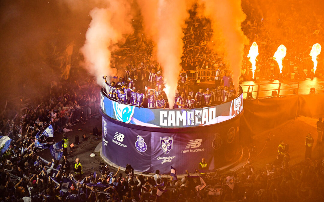 FC Porto campeão: “Dedico conquista a Pinto da Costa e Jorge Costa” – André Villas-Boas