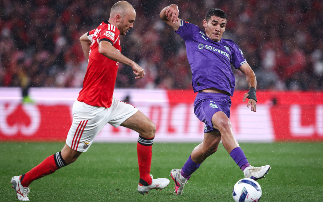 COMENTÁRIO: Benfica volta a escorregar e devolve a ‘prenda’ ao Sporting