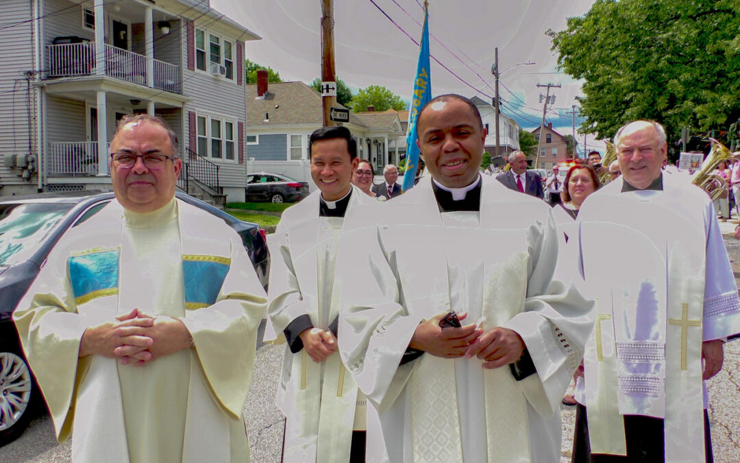 Clero português de Rhode Island homenageado em lugar de excelência