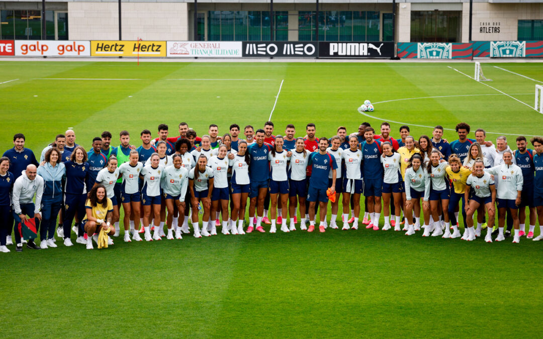Mundial2026: Os jogadores das seleções masculina e feminina de Portugal tiram uma fotografia de família (foto)