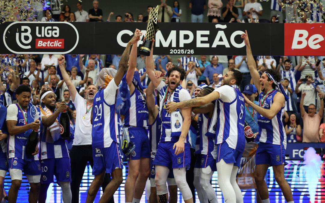 COMENTÁRIO: FC Porto vence Benfica e reconquista título nacional de basquetebol 10 anos depois