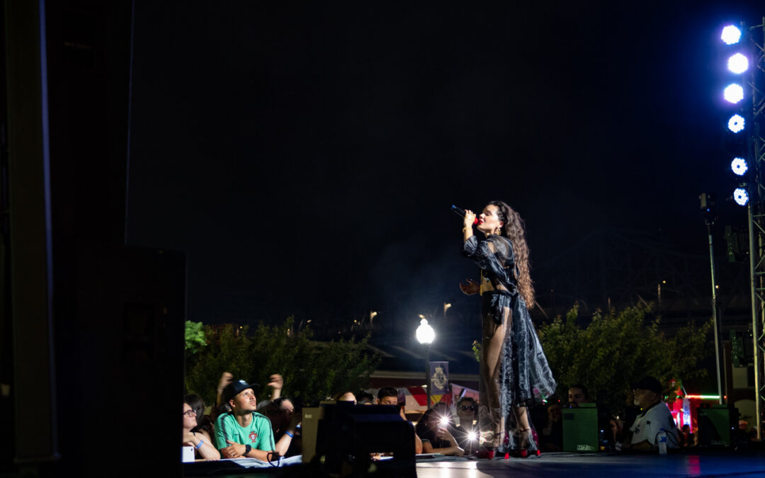 BIA CABOZ atuou nas festas do Dia de Portugal em Fall River 2026.