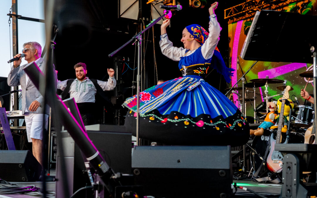 LUIS NEVES e a sua banda atuaram nas festas do Dia de Portugal em Fall River 2026.