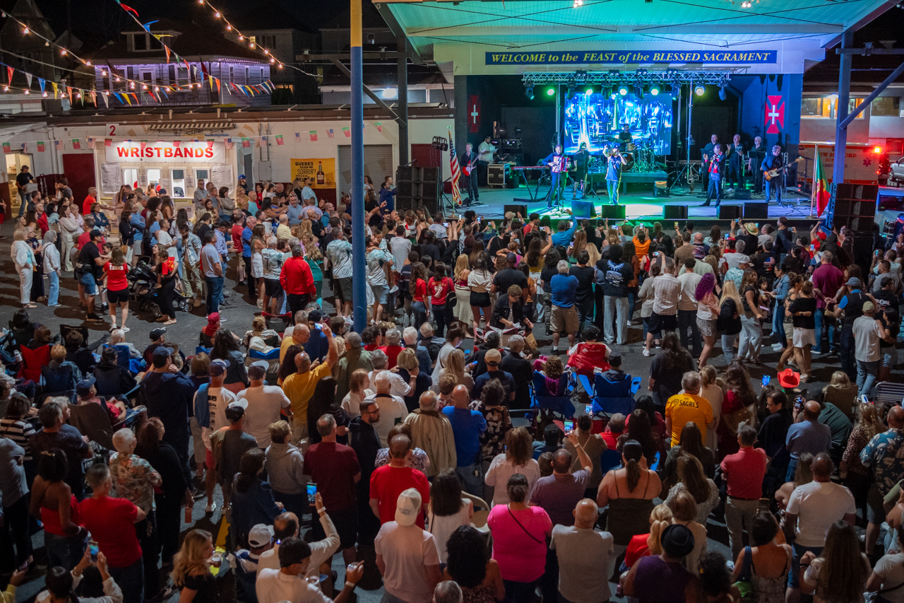 JORGE FERREIRA atuou nas festas do Dia de Portugal em New Bedford 2026