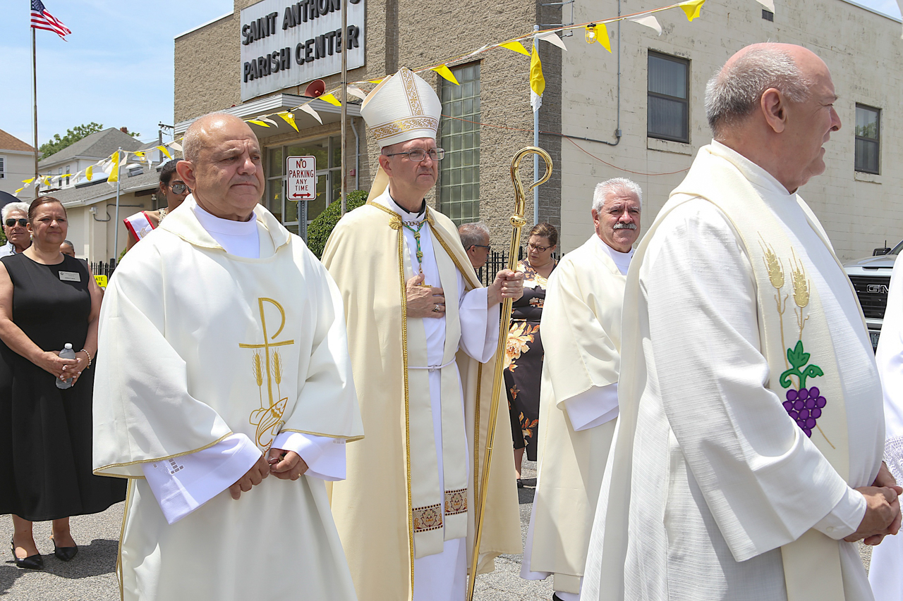 Igreja de Santo António em Pawtucket: 100 anos