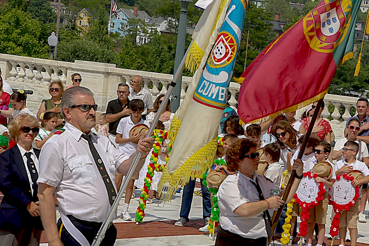 John Furtado e Maria João Martins, os “marshals” da parada do Dia de Portugal em Rhode Island