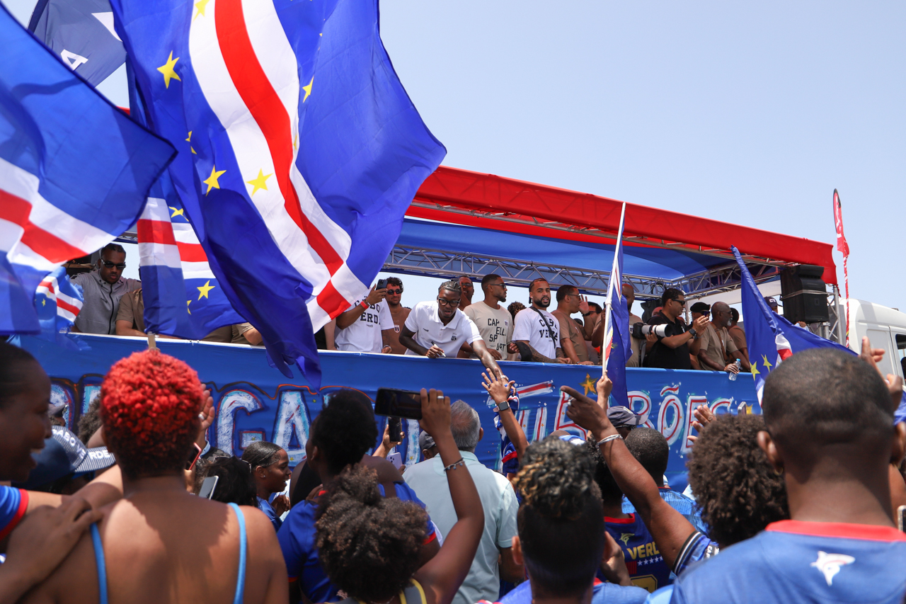 Mundial 2026: Cabo Verde recebe seleção em festa no Dia da Independência