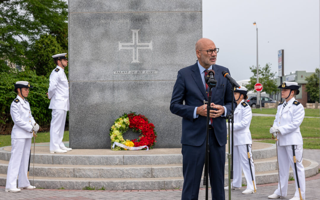 Prince Henry Society of Massachusetts promoveu a tradicional Wreath Laying Ceremony em New Bedford no dia 21 de julho de 2016