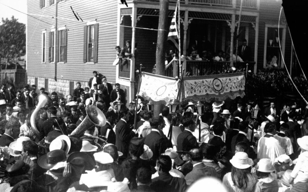 1918, o ano em que houve duas festas do Santíssimo Sacramento no norte de New Bedford Por Duarte M. B. Mendonça