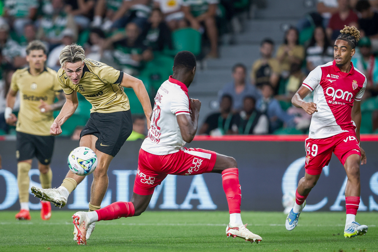Sporting vence Mónaco e conquista Troféu Cinco Violinos